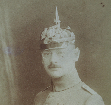 AK Würzburg / 1914-1918 / Offizier Uniform Pickelhaube Säbel / 1.WK WWI 1. Weltkrieg